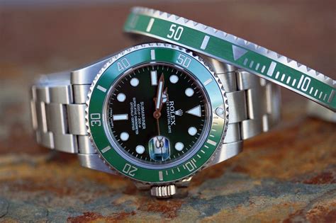 rolex submariner bracelet feels cheap